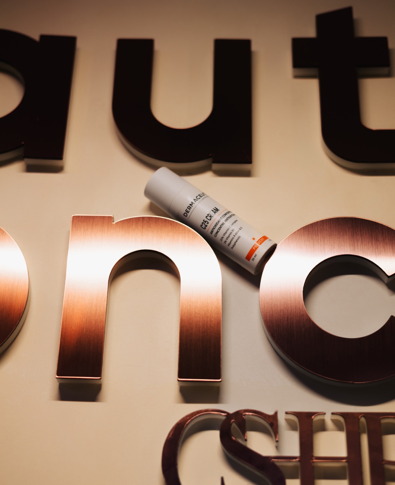 Dermaceutic C25 Cream on the Beauté Concept signage