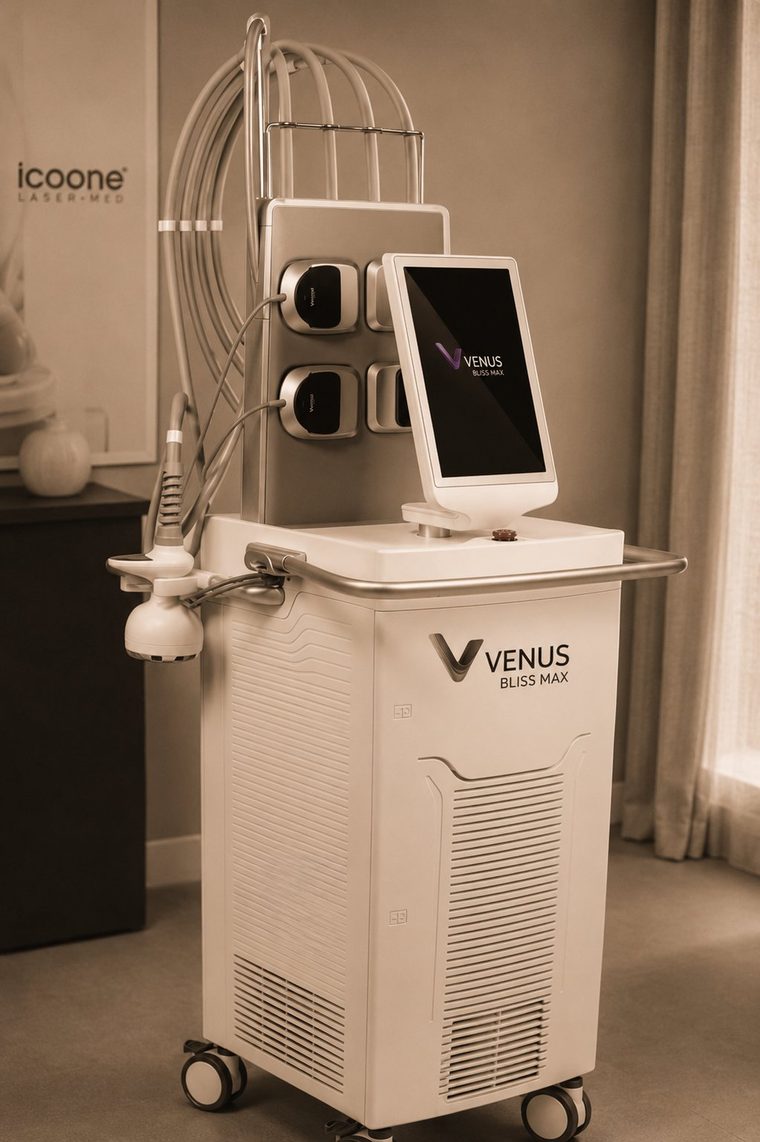 Venus Bliss FlexMax device
